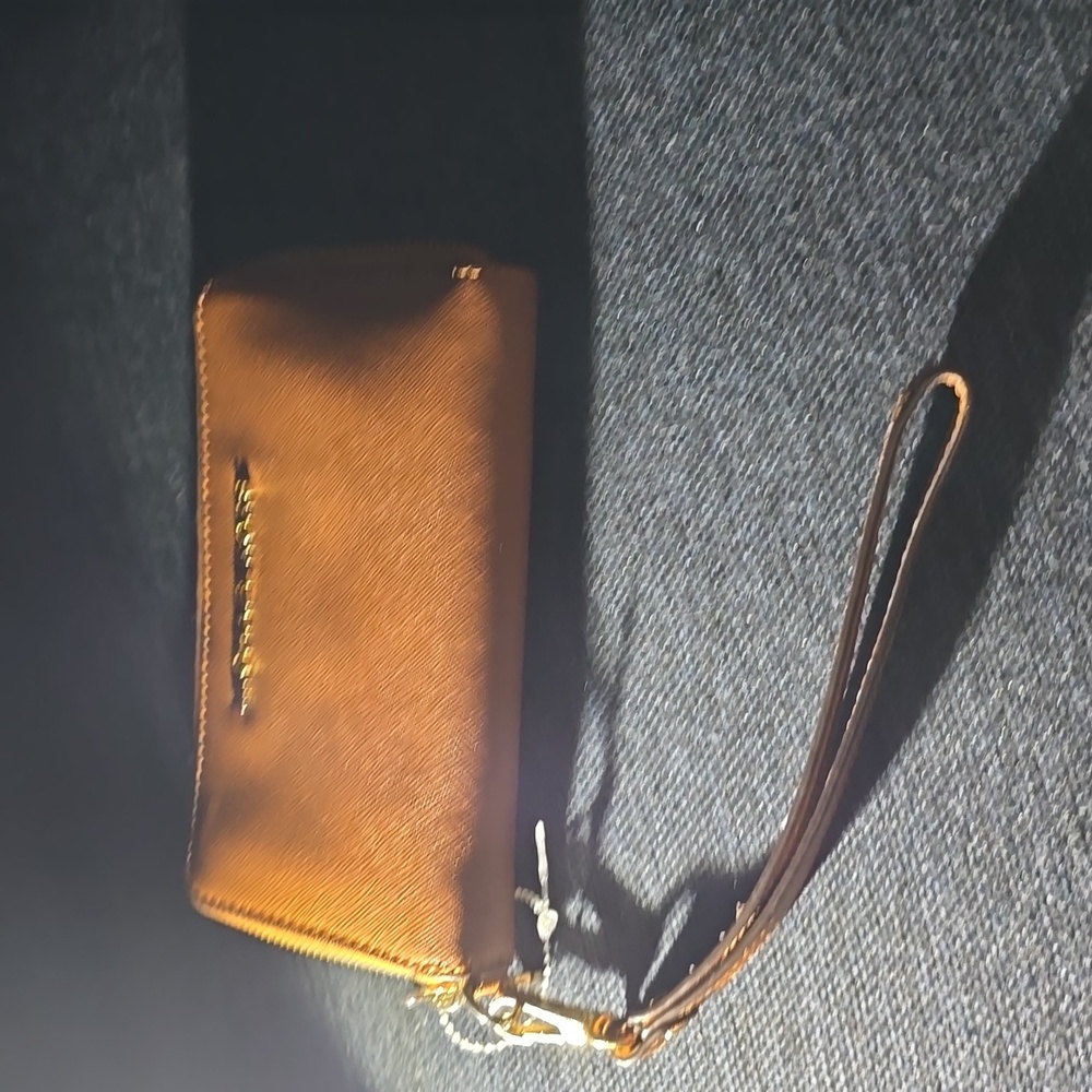 Michael kors wrist wallet